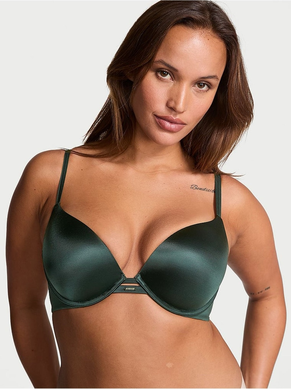 Victoria’s Secret Very Sexy Dark Green Satin Push-Up Bra 40DDD NWOT Rhinestone